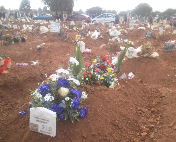 Christina Mothapo's grave, after the burial